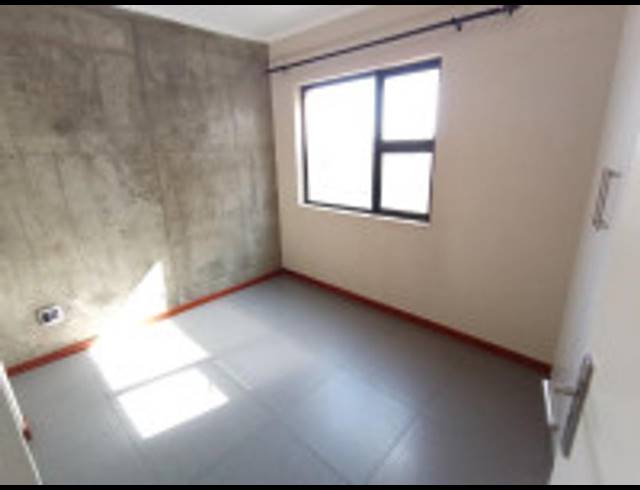 1 BEDROOM APARTMENT FOR SALE IN HATFIELD